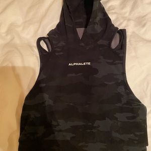Alphalete surface crop tank small